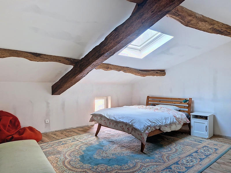 Maison - 250 m² - 10 pièces