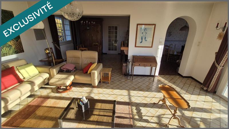 Maison - 159 m² - 8 pièces