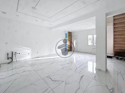 Maison - 126 m² - 7 pièces