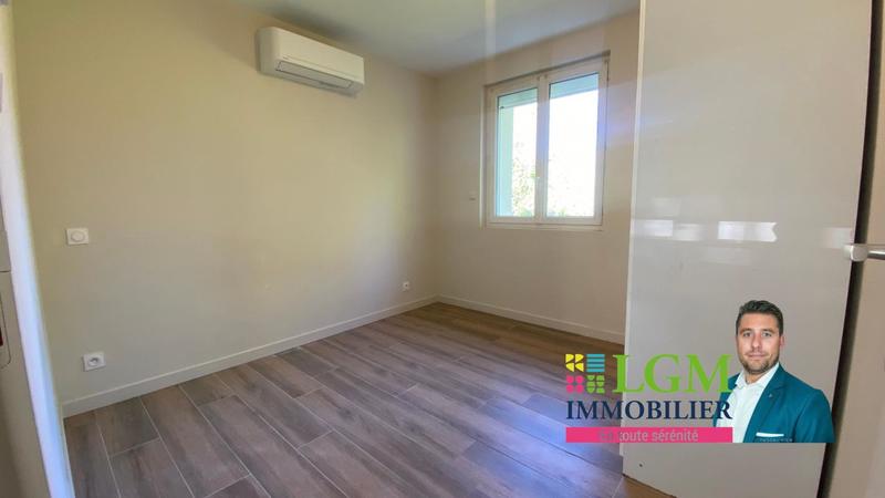 Immeuble - 112 m² - 10 pièces