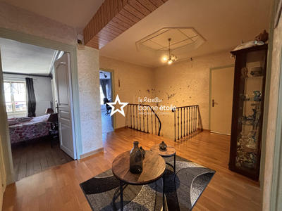 Maison - 169 m² - 7 pièces