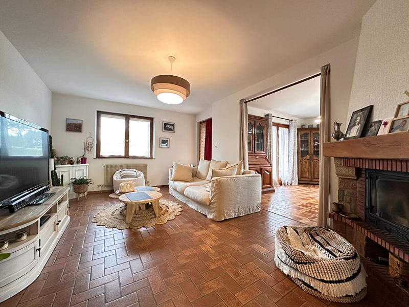 Maison - 200 m² - 7 pièces