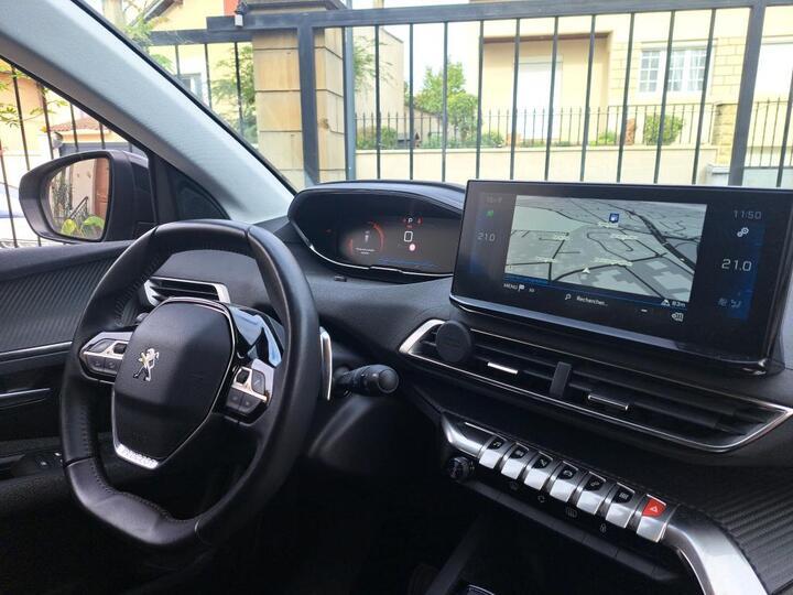 Peugeot 3008 II (2) 1.5 Bluehdi 130 s&amp;S Active Pack Eat8