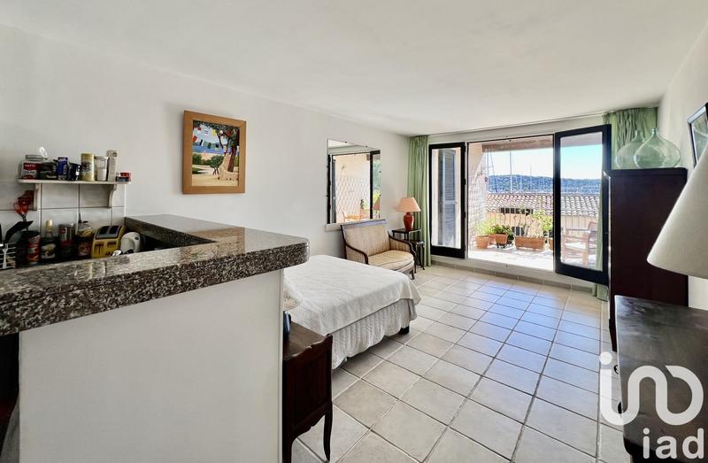 Studio - 32 m² - 1 pièce