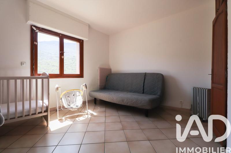 Appartement - 132 m² - 4 pièces