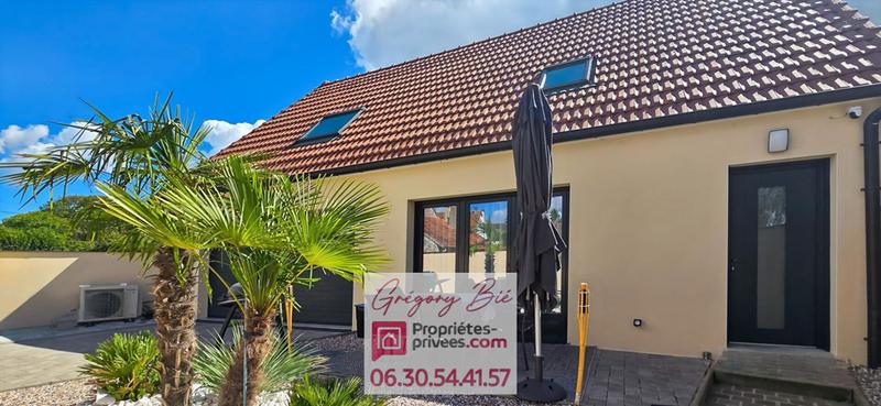 Maison - 95 m² - 4 pièces