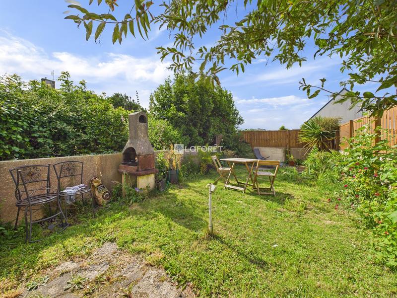 Maison traditionnelle - 115 m² - 6 pièces