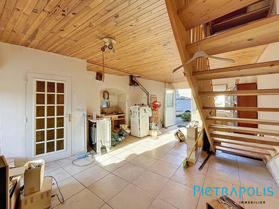 Maison - 90 m² - 3 pièces