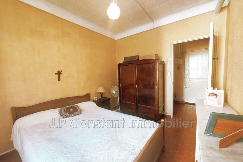 Maison - 460 m² - 17 pièces