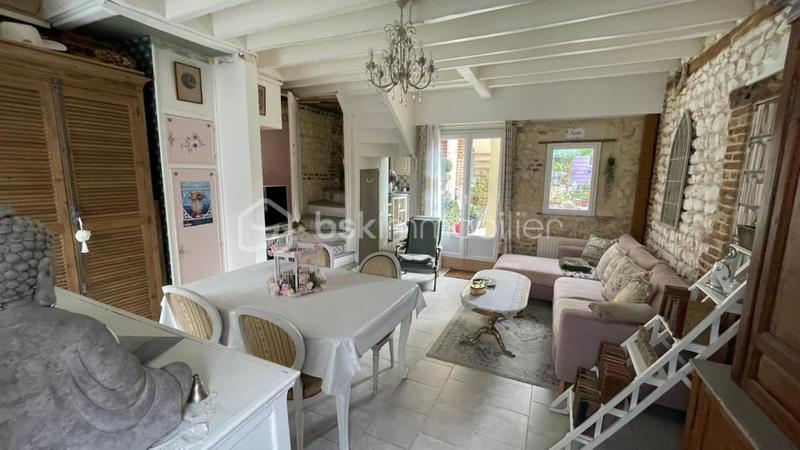 Maison - 92 m² - 5 pièces