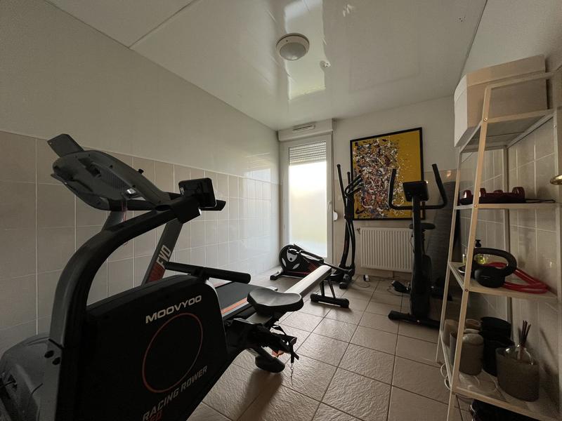 Appartement - 83 m² - 4 pièces