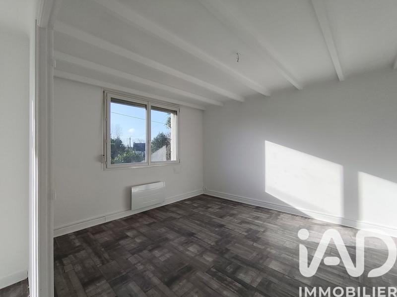 Maison - 99 m² - 5 pièces