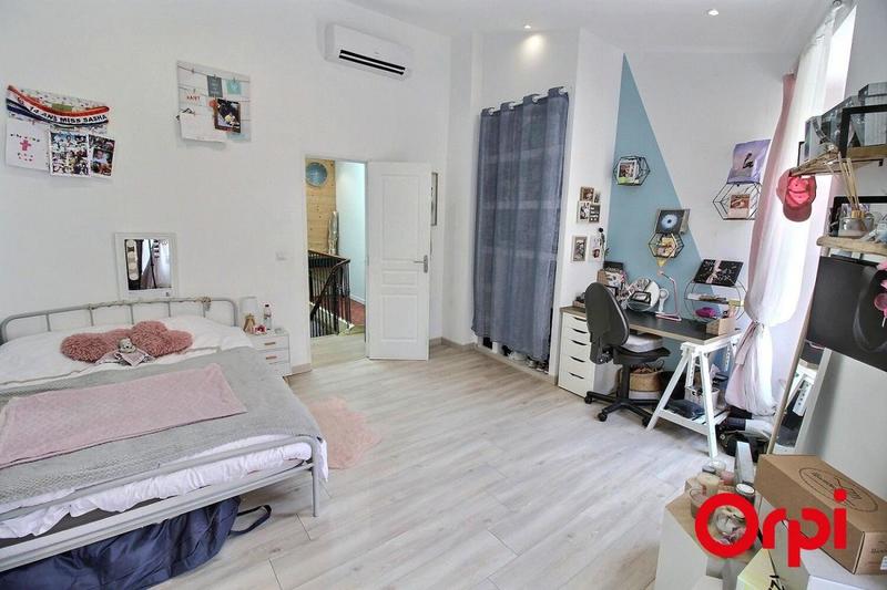 Maison de ville - 105 m² - 4 pièces