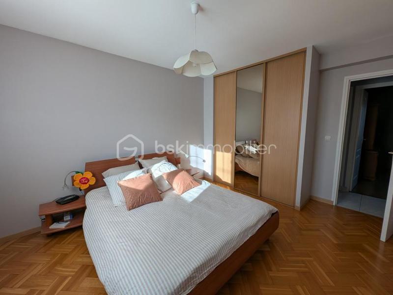 Maison - 140 m² - 7 pièces