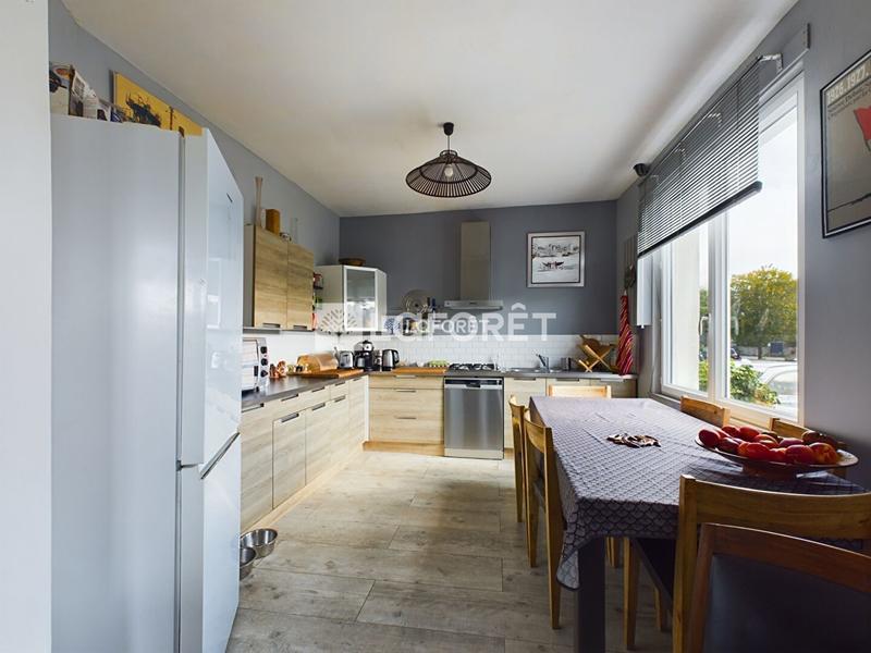 Maison - 101 m² - 5 pièces