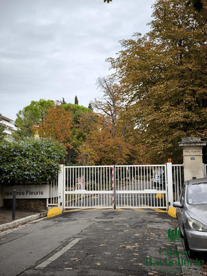 Parking / Garage - 15 m²