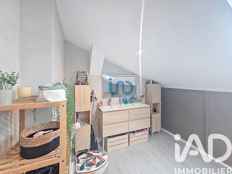 Maison - 243 m² - 7 pièces