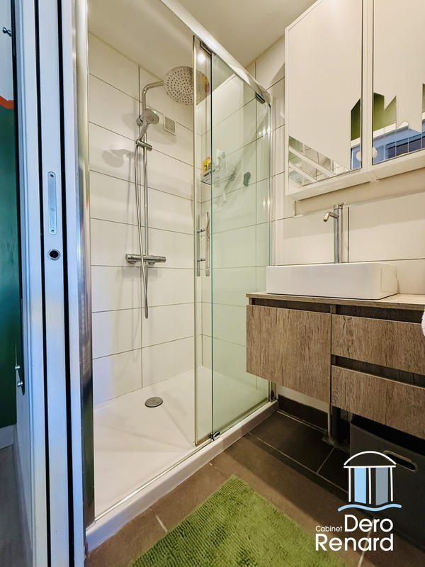 Maison contemporaine - 129 m² - 7 pièces