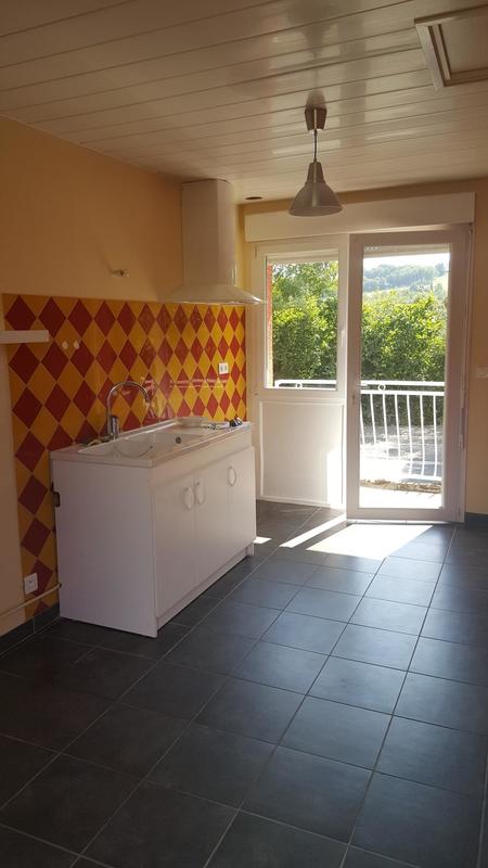 Maison - 97 m² - 5 pièces