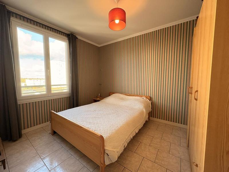 Appartement ancien - 90 m² - 5 pièces