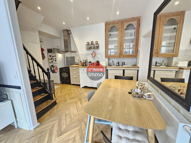 Maison - 80 m² - 5 pièces