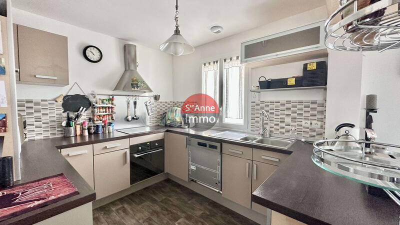 Maison de village - 155 m² - 9 pièces