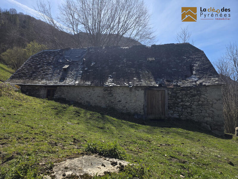 Maison ancienne - 100 m² - 1 pièce