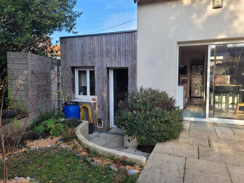 Maison - 91 m² - 5 pièces