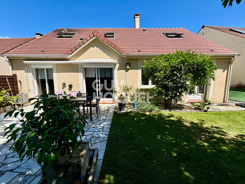 Maison - 139 m² - 7 pièces