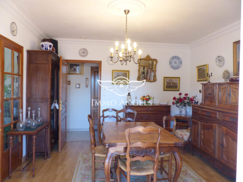 Maison - 160 m² - 5 pièces