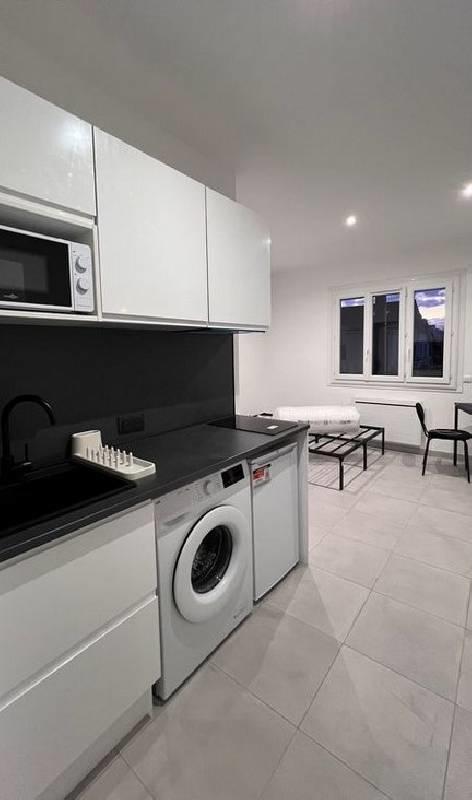 Studio - 20 m² - 1 pièce