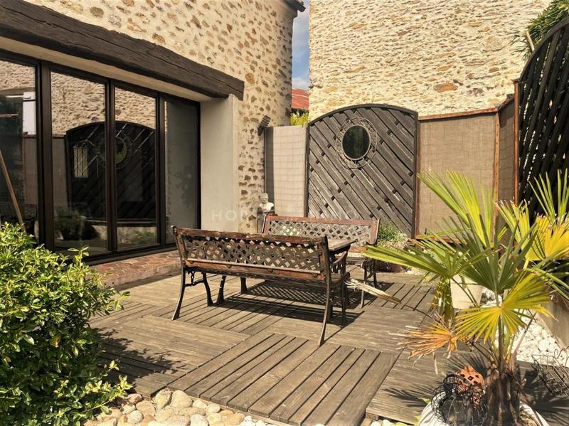 Maison de domaine équestre - 208 m² - 5 pièces