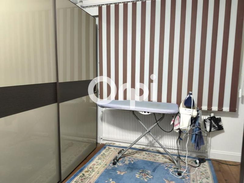 Maison - 210 m² - 6 pièces