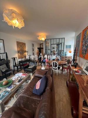 Appartement - 100 m² - 4 pièces