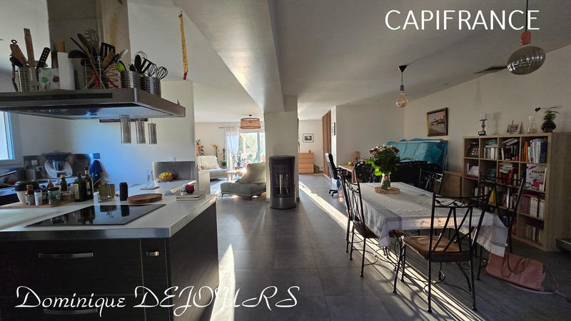 Maison - 248 m² - 7 pièces