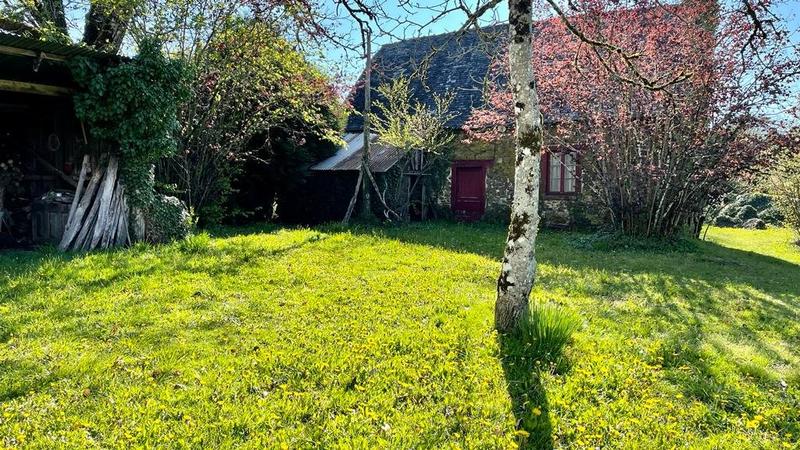 Maison ancienne - 500 m² - 2 pièces