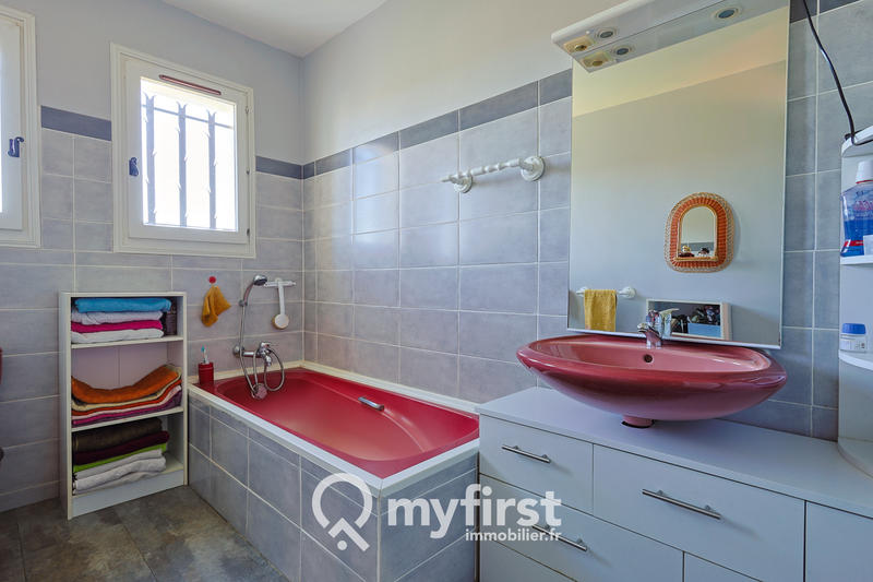 Maison - 135 m² - 6 pièces