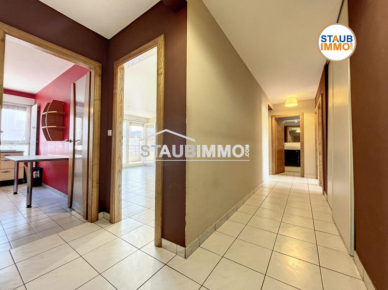 Appartement - 85 m² - 4 pièces