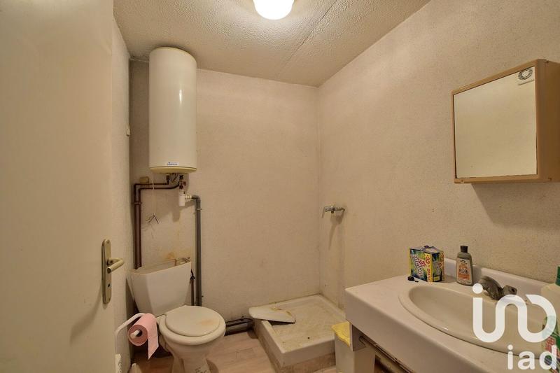 Maison - 410 m² - 6 pièces