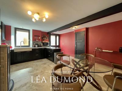 Maison - 130 m² - 4 pièces