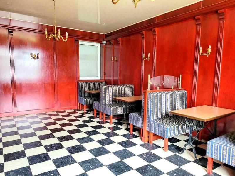 Local d'activités - 230 m² - 9 pièces