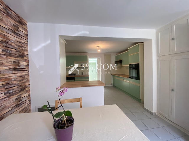 Duplex - 118 m² - 4 pièces