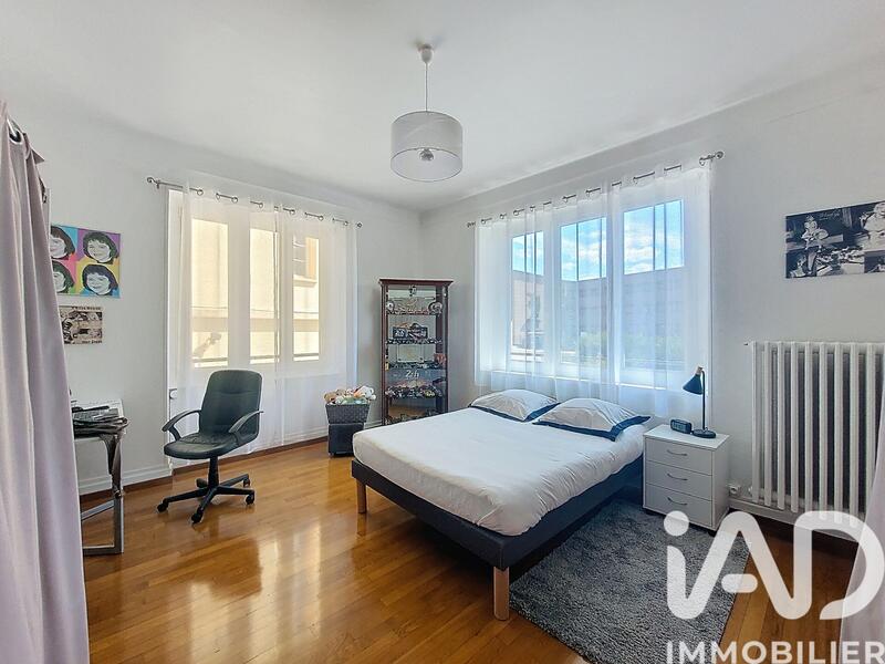 Appartement - 108 m² - 3 pièces