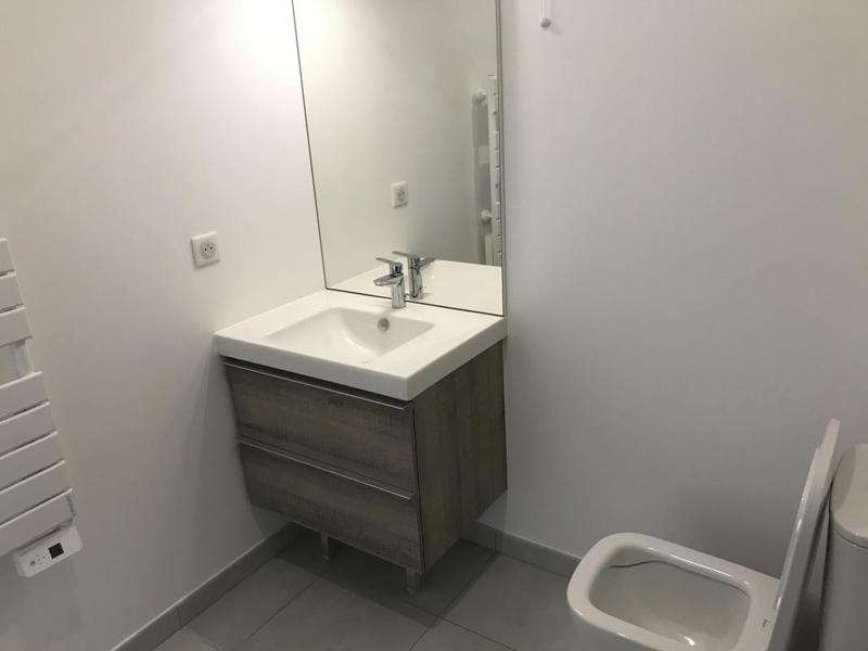 Studio - 30 m² - 1 pièce