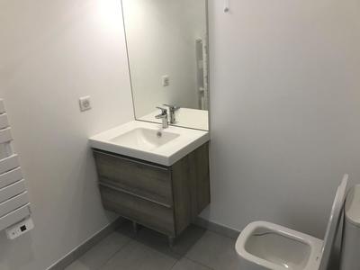 Studio - 30 m² - 1 pièce