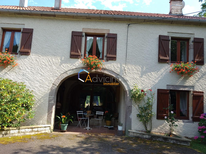 Ferme - 205 m² - 9 pièces