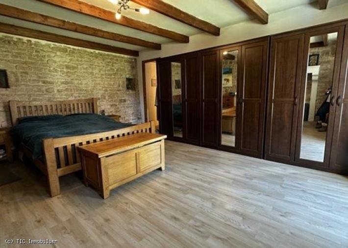 Maison - 137 m² - 4 pièces