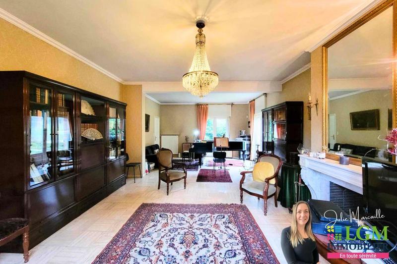 Maison - 190 m² - 5 pièces