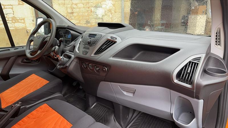 Ford Transit Custom Fourgon Vu 2.0 Ecoblue 105 Business Cabine a