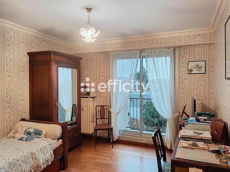 Appartement - 103 m² - 5 pièces